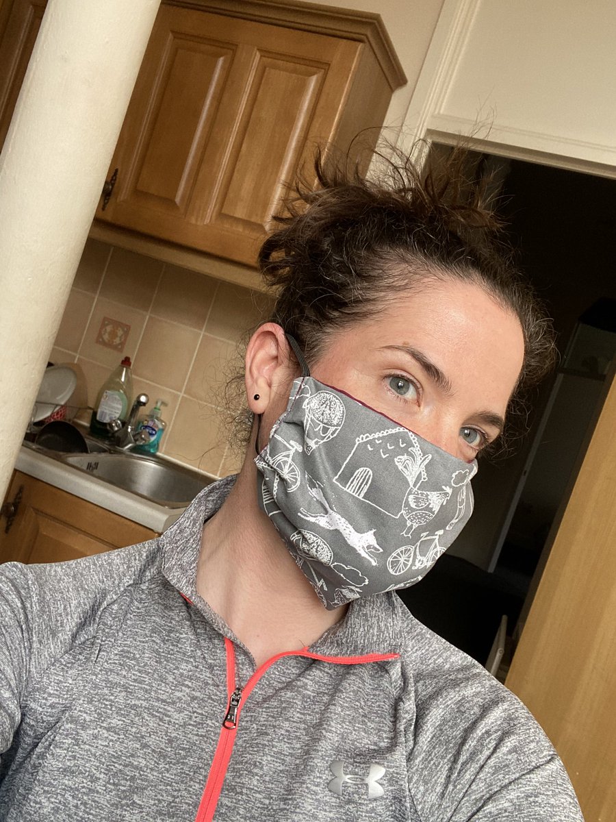 KerryMacPhee's tweet photo. Got the sewing machine out tonight to style out some face masks. First 2 to my Mam who does home support in Sourh Uist and another to a community nurse friend. Double cotton so a different colour on the inside, comfy and machine washable... lessons from good old YouTube! https://t.co/gvTjT7iNK1