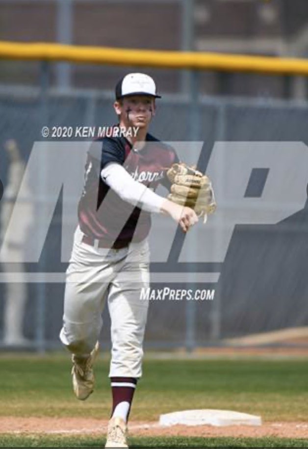 willdolan3's tweet photo. Heartbreaking way to end my last high school baseball season but I couldnt be more happy about the friendships, values, and strugles I went through along the way. Thank you to George Ranch baseball and all my teammates for making this an unforgettable 4 years. 3 out ❤️🐂 #173 https://t.co/4ZyMiNwS6m