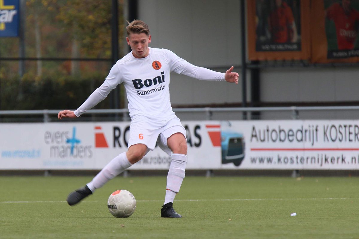 Tom Krijkamp van Sparta naar NSC Nijkerk

Tom Krijkamp zal de oranje zwarten verlaten voor onze geelblauwen. Krijkamp heeft de gehele jeugdopleiding doorlopen bij Sparta en zal bij NSC het middenveld gaan versterken. Tom van harte welkom bij onze  club en veel succes.