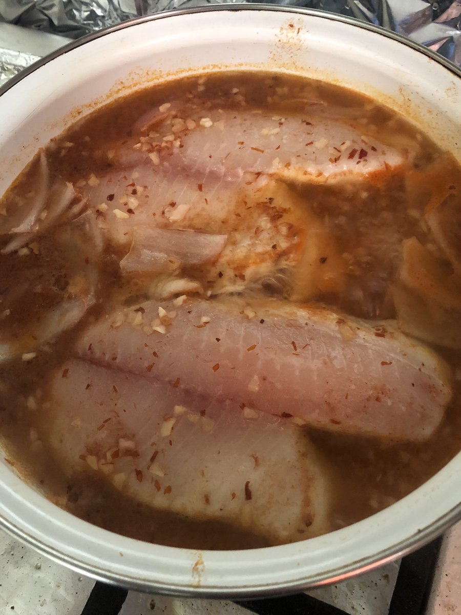 ElectricBarbra's tweet photo. @chermanyinks Pescadito 🤤😂 https://t.co/vKnqPZwhHw