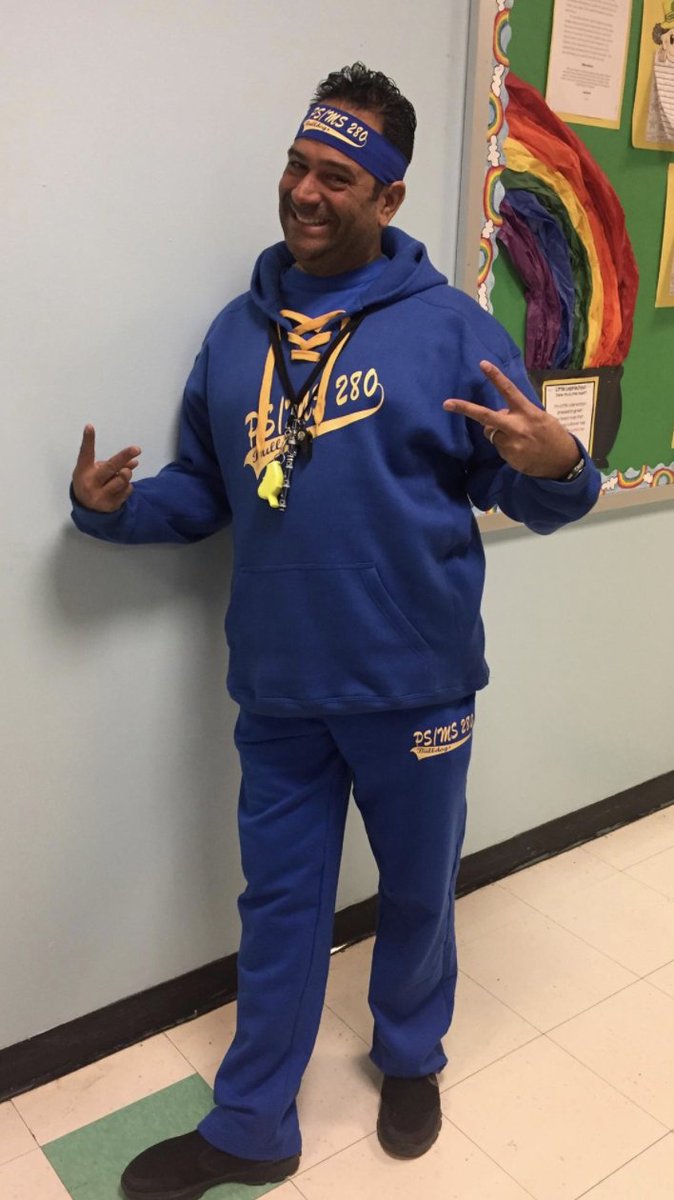 psms280x's tweet photo. Dearest PS/MS 280 Family, we are thinking about all of you as we grieve our beloved Mr. Louis B. Love, the best colleague, friend, and big brother. May Louis B. Rest in Peace #280Strong💙 @psms280x https://t.co/a5dvZsExZO
