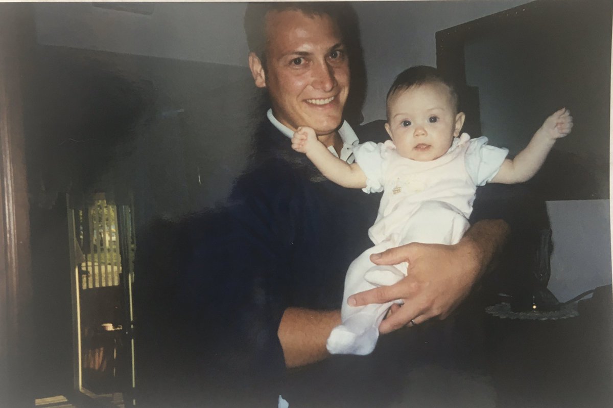 madilynnritter's tweet photo. the world looks so different without you in it. i'll miss you forever daddy💗🦋 https://t.co/P9FZW6GYR3