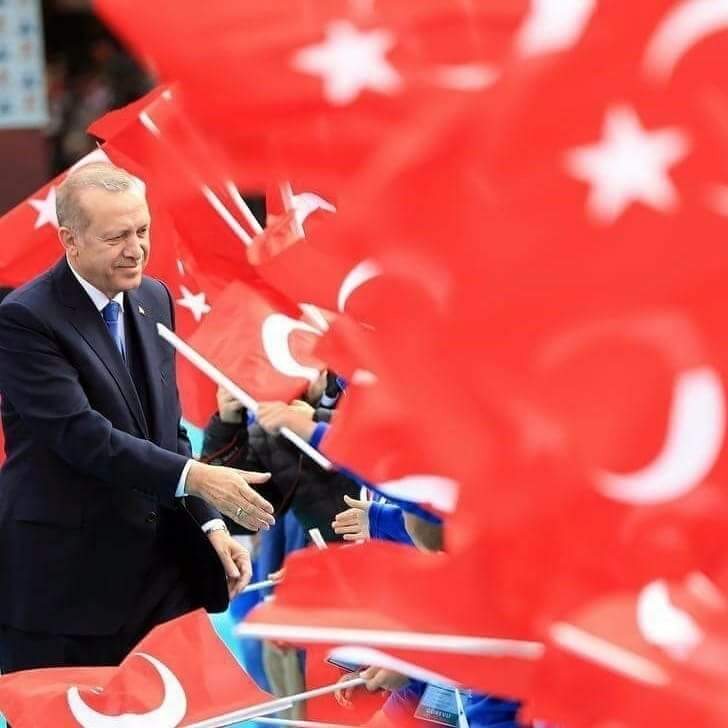 HuseyinKort's tweet photo. #GeceninErdoğanFotoğrafı https://t.co/1uge2Q6o8A