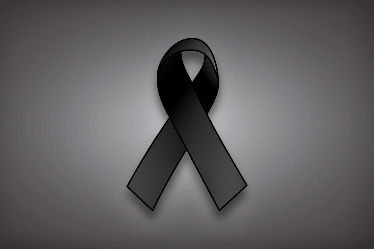 Albanestesia's tweet photo. Desde el Servicio de Anestesiología mandamos nuestro más sentido pésame a la familia y compañeros del Dr. Ricardo Pérez Flores, Jefe de Servicio de Aparato Digestivo. Gran hombre, y mejor compañero. Una irreparable pérdida para la familia de este pequeño hospital. DEP https://t.co/YhByxU1lON