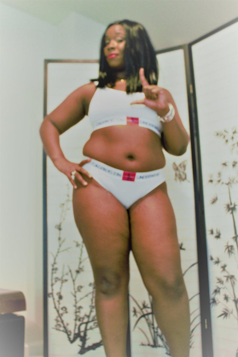 DominaLeggz's tweet photo. Start your way down the kink rabbit hole with buying my hot #customc https://t.co/vijoYCEfkT https://t.co/rcp4arcwCI