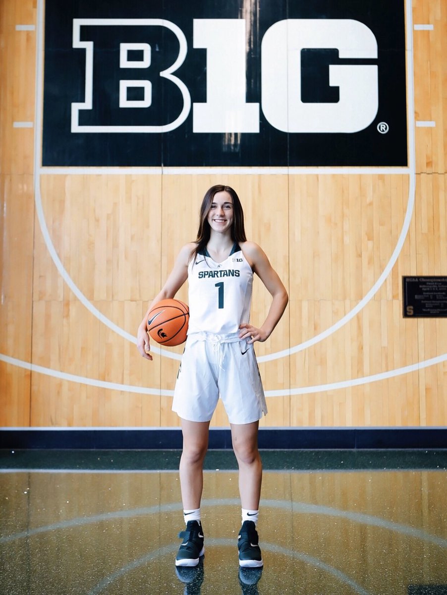 abbeykimball27's tweet photo. #verballycommitted!!! 💚💚@MSU_WBasketball @SuzyMerchant @CoachFantan @Coach_Lockwood @kristinhaynie @M_B_A_Bball @gr_wcwbb https://t.co/Lja382nFe7