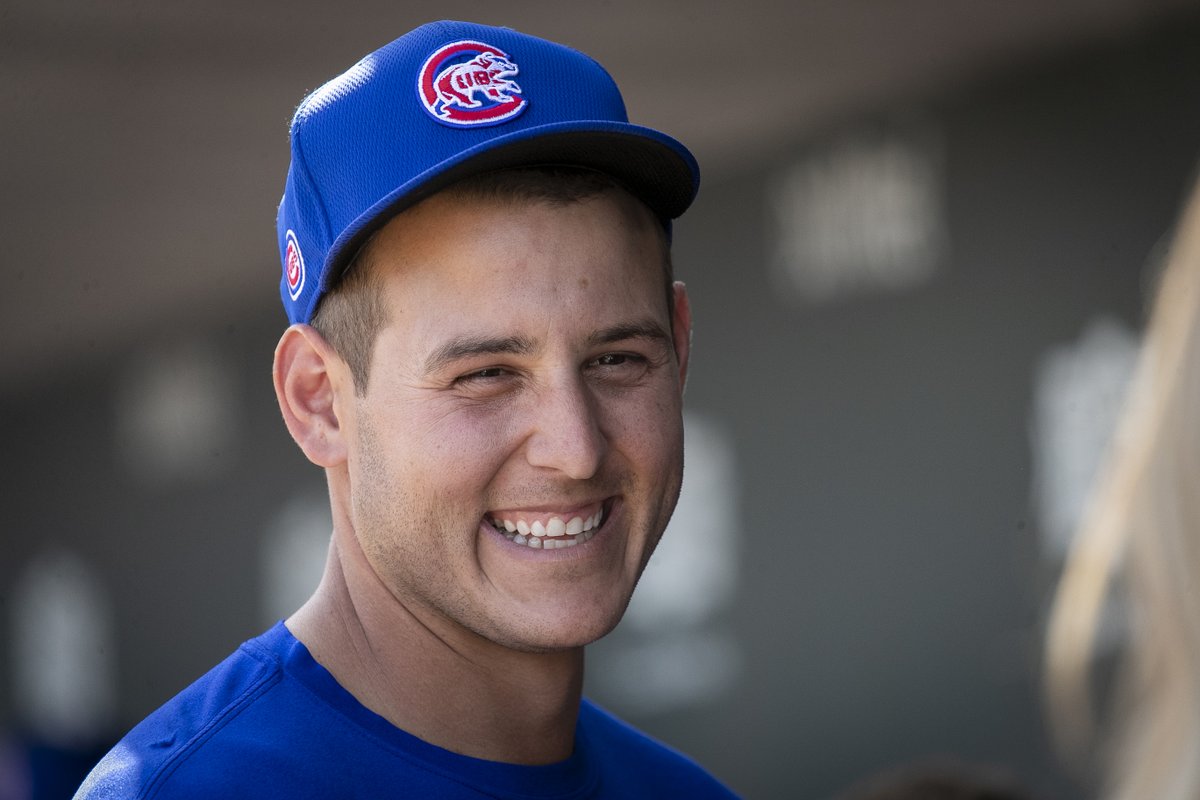 Cubs's tweet photo. Before and after we remembered it's Friday. https://t.co/HIVNVxZjtr