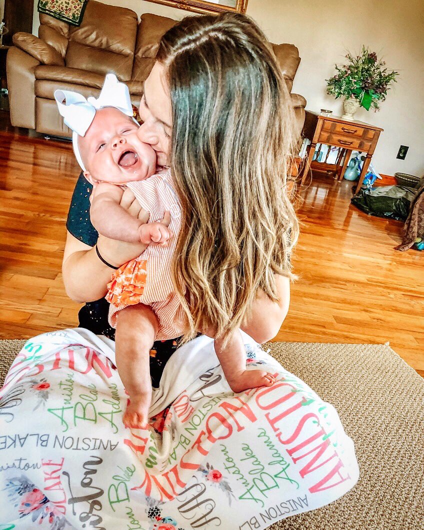 lifeofbethany's tweet photo. It sure ain't hard to count your blessings. 💓 https://t.co/cUjFkaFKaG
