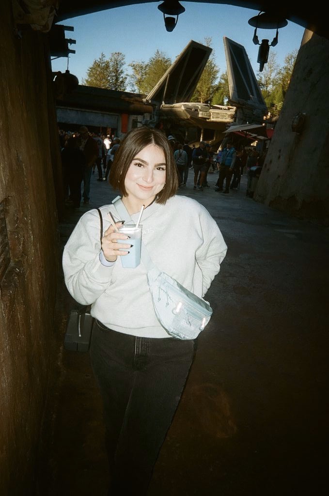 whiitegirlawsom's tweet photo. 25th bday trip on a film camera. #pentaxsuperprogram #olympustrip500 https://t.co/rA7yc3G9BA