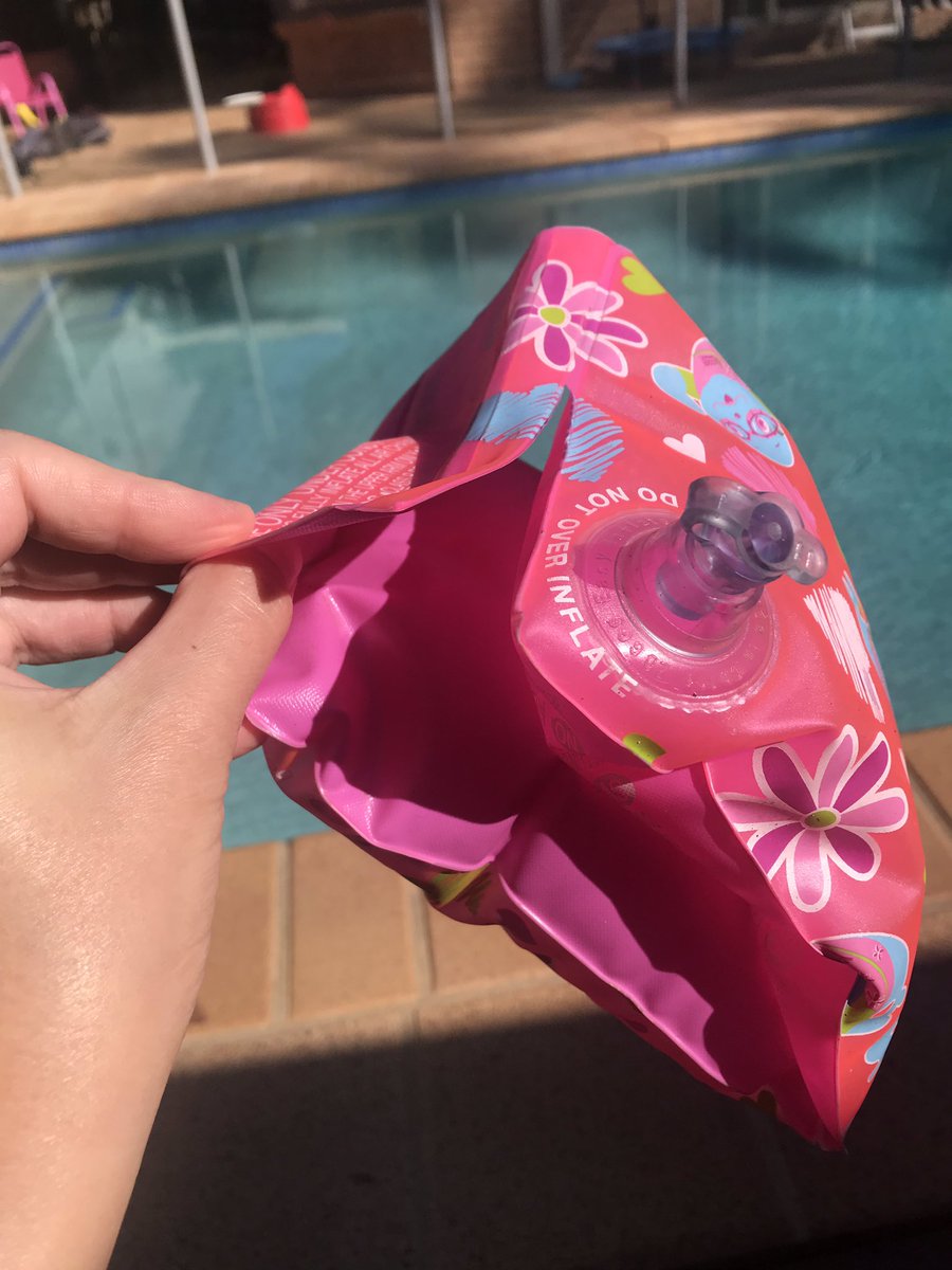 alicejw3's tweet photo. Seriously unimpressed with this @ZoggsAustralia https://t.co/yVUEsbysrE