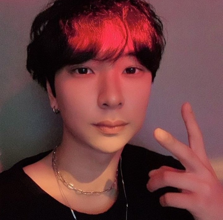 kimjunjae__th's tweet photo. [IG  UPDATE]🦝
"V-2"
IG:xido_jj
📍https://t.co/nAvR2aixvv
#김준재 #kimjunjae #คิมจุนแจ https://t.co/nMXUmUCVYX