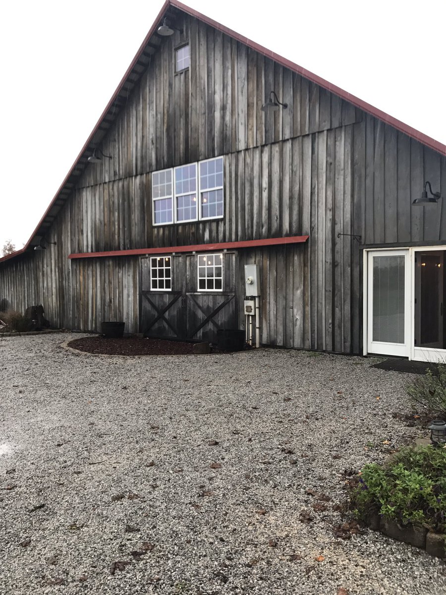 SGA_CU's tweet photo. Tonight would have been Spring Formal at Nett's Strawberry Barn! As much as we wish you all were dancing up a storm with us tonight, we know being #HealthyAtHome takes priority! Take a homework break, do a dance, &amp; eat lots of snacks tonight in honor of #SpringFormal2020 🐯 https://t.co/STKttJxoVw