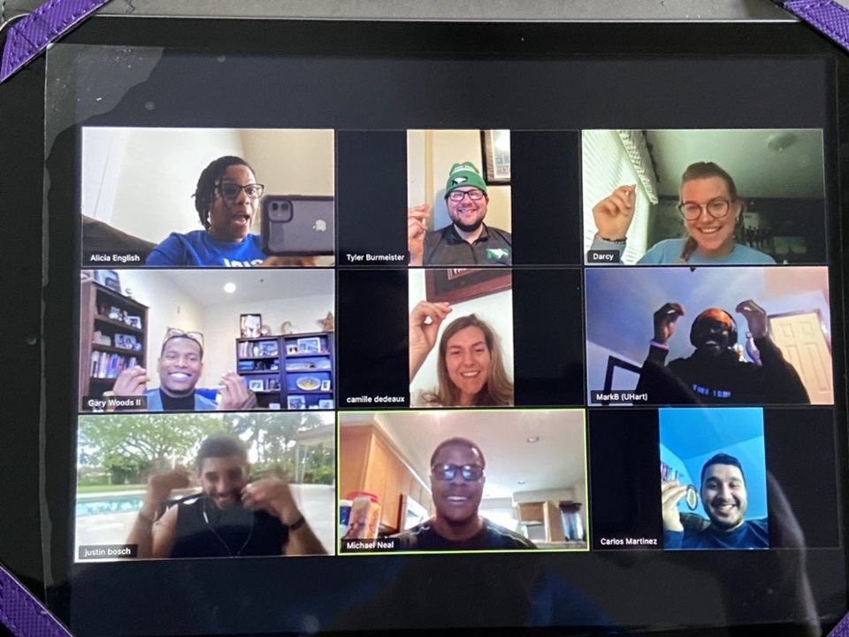 TyBurm88's tweet photo. After a long week, this was a perfect way to close it out! Very fortunate to be introduced to this group a year ago at #SALF19. Although we didn’t have everyone on the call, it was great catching up! Felt like we never left Orlando! @SportyDivaAE #NCAALearnLead #ThisTeamIsMoney💚 https://t.co/m4JA7p8nvv
