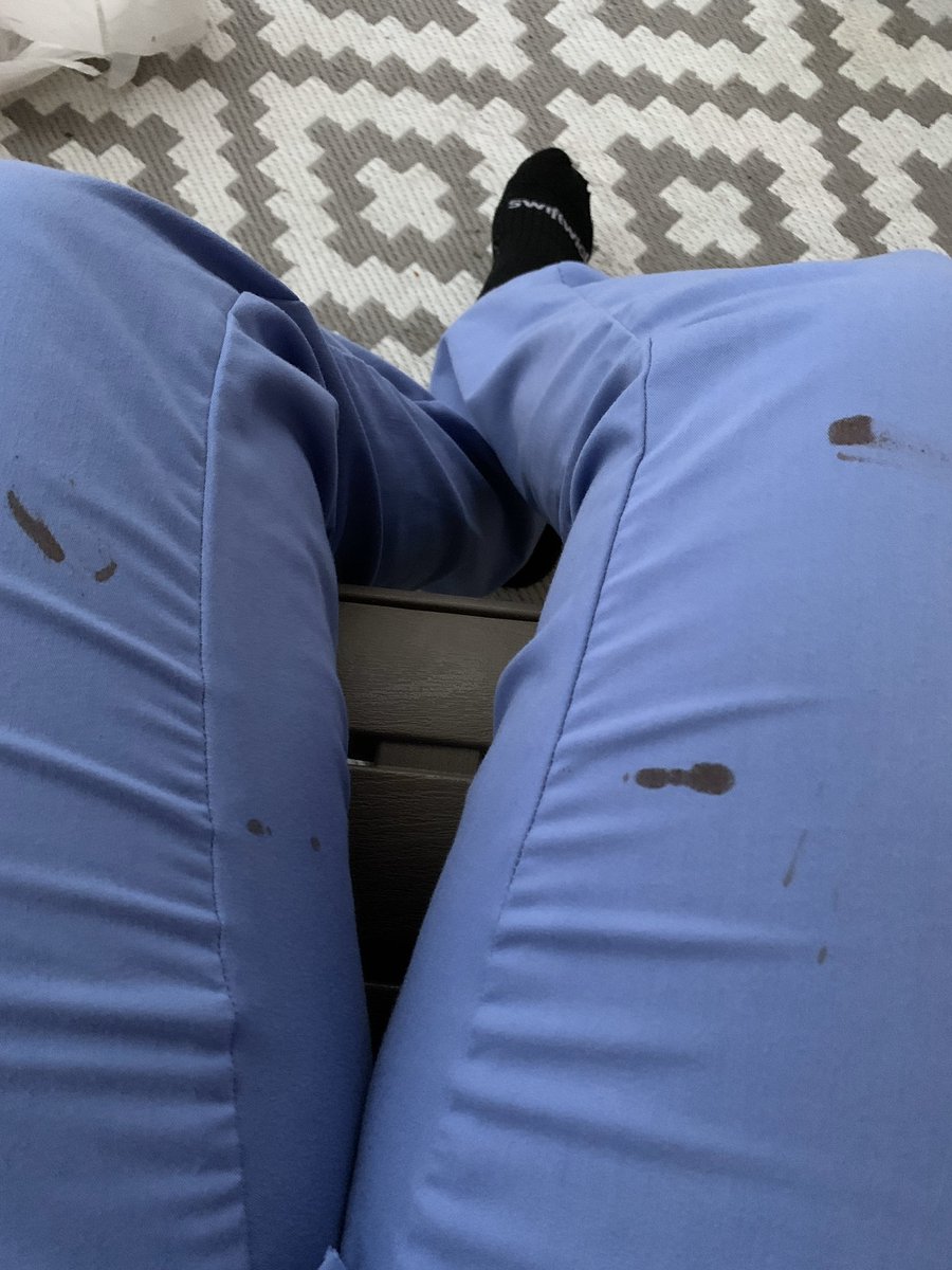 sarrroni's tweet photo. So I bought nail clippers to cut titans nails, 1 nail in and it’s already like a murder scene. 😩 https://t.co/hwqT5Lb14k