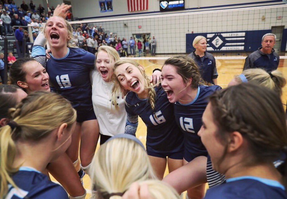 _shelbyhatch_'s tweet photo. I’ll miss you #12 https://t.co/BcXlTEg5f4