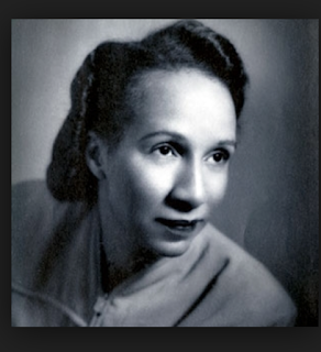 GhostReader2020's tweet photo. A prolific writer, singer, and composer, Shirley Graham won the Julian Messner Award for the Best Book Combating Intolerance in America for her book There Was Once a Slave, the Heroic story of Frederick Douglass (1947). Her manuscript was chosen from among 600 submitted. https://t.co/yPhW8MA2nd