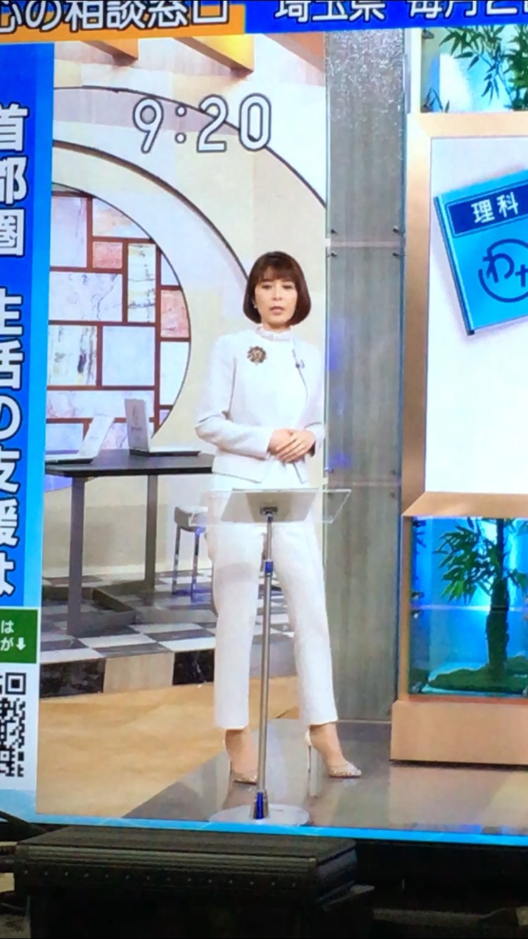 تويتر ブツ蔵 私たちもっと政治に怒っていい على تويتر 今朝も観ました 鎌倉千秋 ちゃん やっぱいいわー キュートな表情と磨かれたスタイル キャリアウーマンを地で行くいい女 大ファンです Nhk にいる事が奇跡かも 週間まるわかり ミガケ好奇心 この笑顔