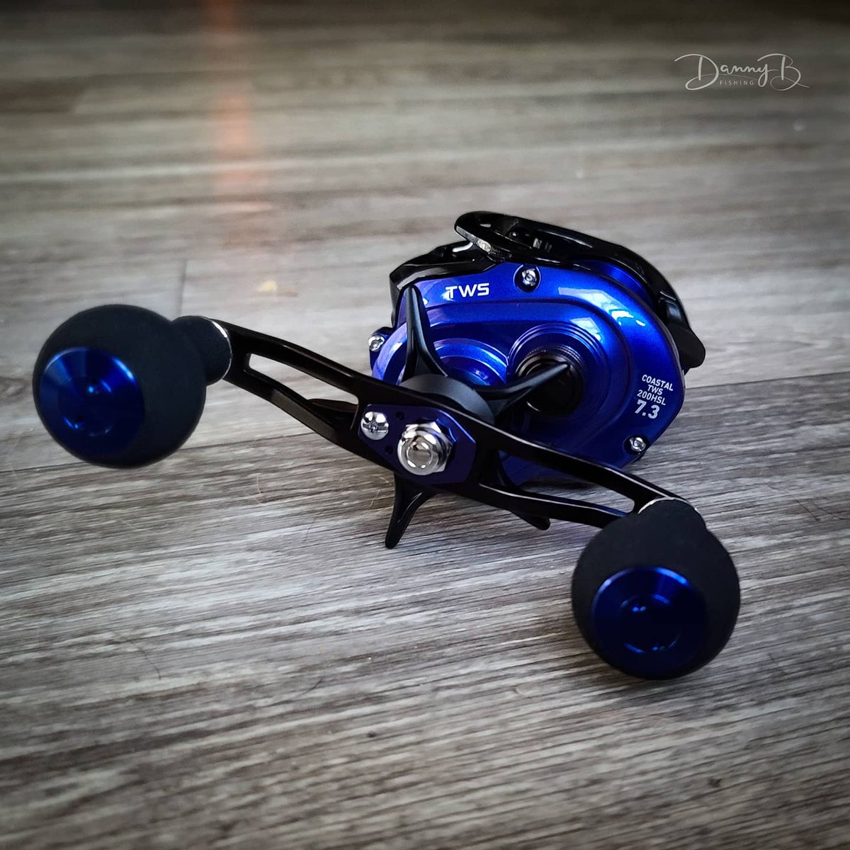 DannyBFishing's tweet photo. So ICEY!! @diawafishing did awesome with this one! Might be my favorite looking reel ever!🧊 ❄ 🥶 
Putting it to work on Orange Lake in the AM for the #sunshinestatetrail tournament. Wish me luck!

#dannybfishing #gocatchem #diawa #diawareels #bassfishing #kayakbassfishing #blue https://t.co/SpI1K1GF5f