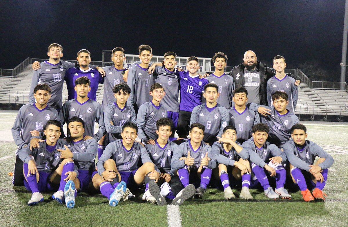 Bronco_Futbol's tweet photo. Gutted to see our historic season end this way. So proud of these guys, they set a new standard for our program and for our school. On a positive note...top of the table, more than a game clear of second place... https://t.co/rFLPWys96x