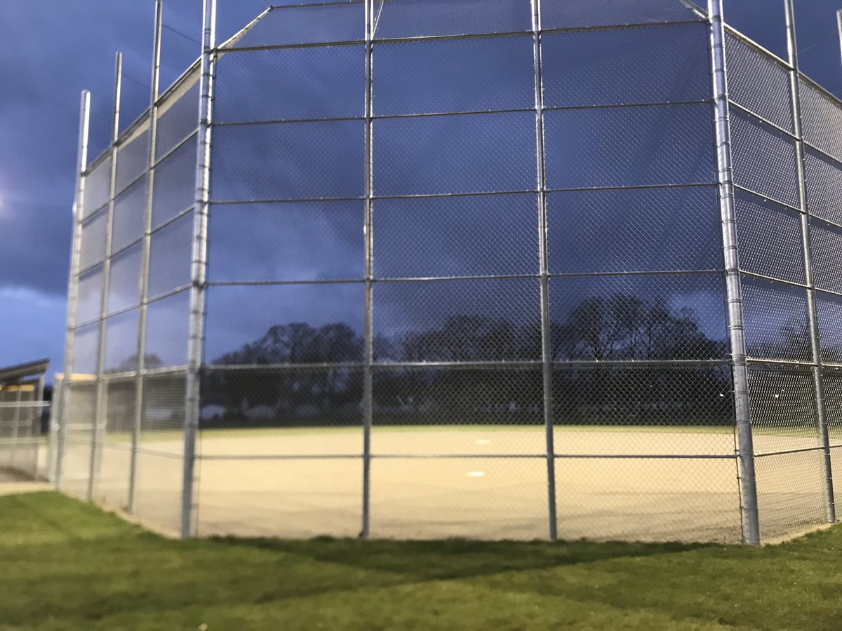 ClawsonAthletic's tweet photo. Bright Lights, Bright Futures - To the Class of 2020 - CHS is proud of you! https://t.co/6gVbnei7Jh