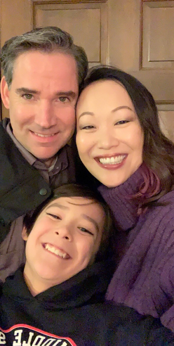 LouMaleHSChoir's tweet photo. #FortheFamilyFriday #FortheH https://t.co/fxDd5v0WWH