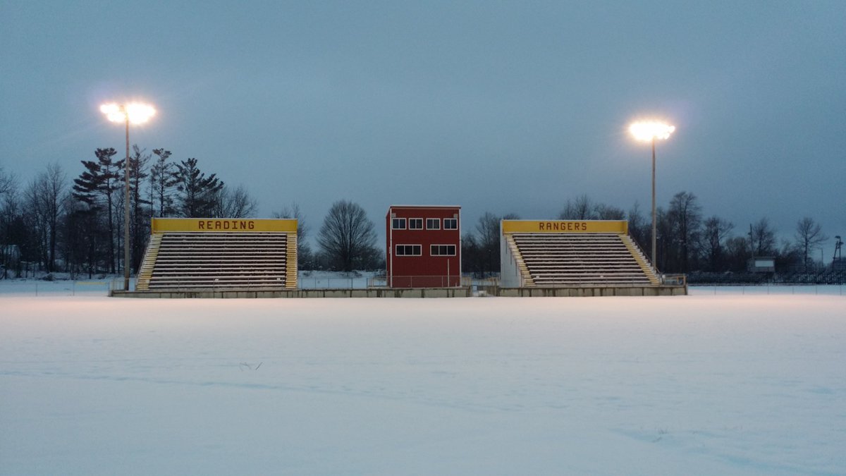 Replying to <a href="/michiganhsfca/">MHSFCA</a> and <a href="/MHSAA/">MHSAA</a> at 8:20 (20:20 military time) the back-to-back State Champions turned on their stadium lights for 20 minutes and 20 seconds to honor the Class of 2020!We are proud of you! <a href="/midtgard_hunter/">Hunter M Midtgard</a> <a href="/55Affholter/">Nick Affholter 55</a> <a href="/44Affholter/">Ben Affholter #44</a> <a href="/BrookeFletcher/">Brooke Fletcher</a> @CoachA52