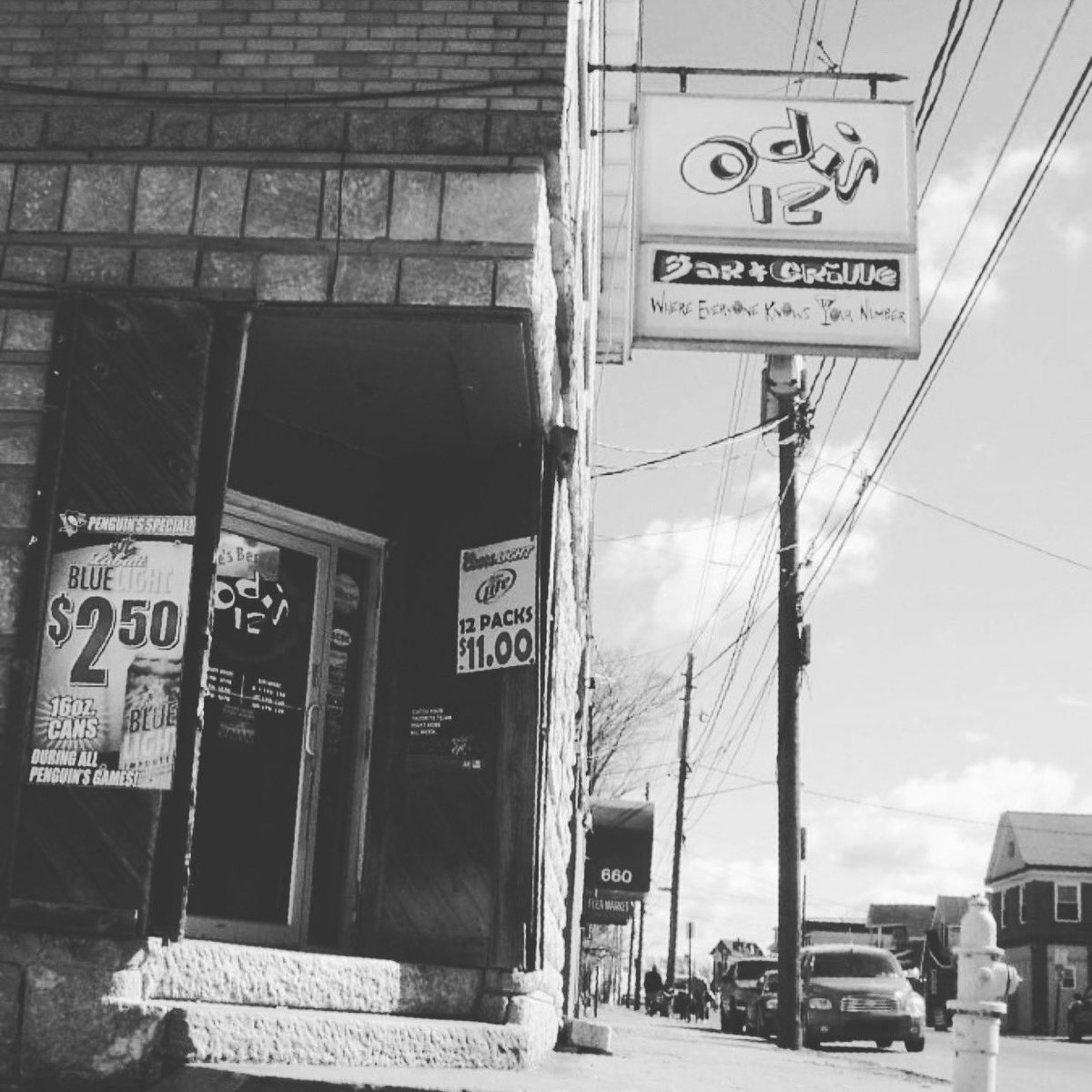 Odis 12 Sports Bar & Grille (@odis12wings) on Twitter photo 