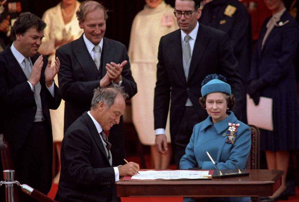 JustinTrudeau's tweet photo. Today’s the 38th anniversary of our Charter of Rights and Freedoms. It underpins who we are as a country, and at its heart is the notion of choice. As we confront this pandemic, I’m grateful so many of you have chosen to protect each other and care for one another. #CDNCharter https://t.co/fhWEYZpcQf