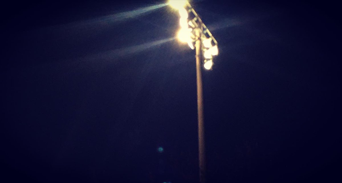 HLR_FOOTBALL's tweet photo. Tonight we turned on the lights at Korhonen Field in honor of our students, teachers, staff, healthcare workers, first responders and all other essential workers who are on the frontlines during this difficult time. #Thankyou @EDGYTIM @IHSA_IL @disabato @HLR_Ideas @BulldogsHLR https://t.co/ZtwJcHODA7
