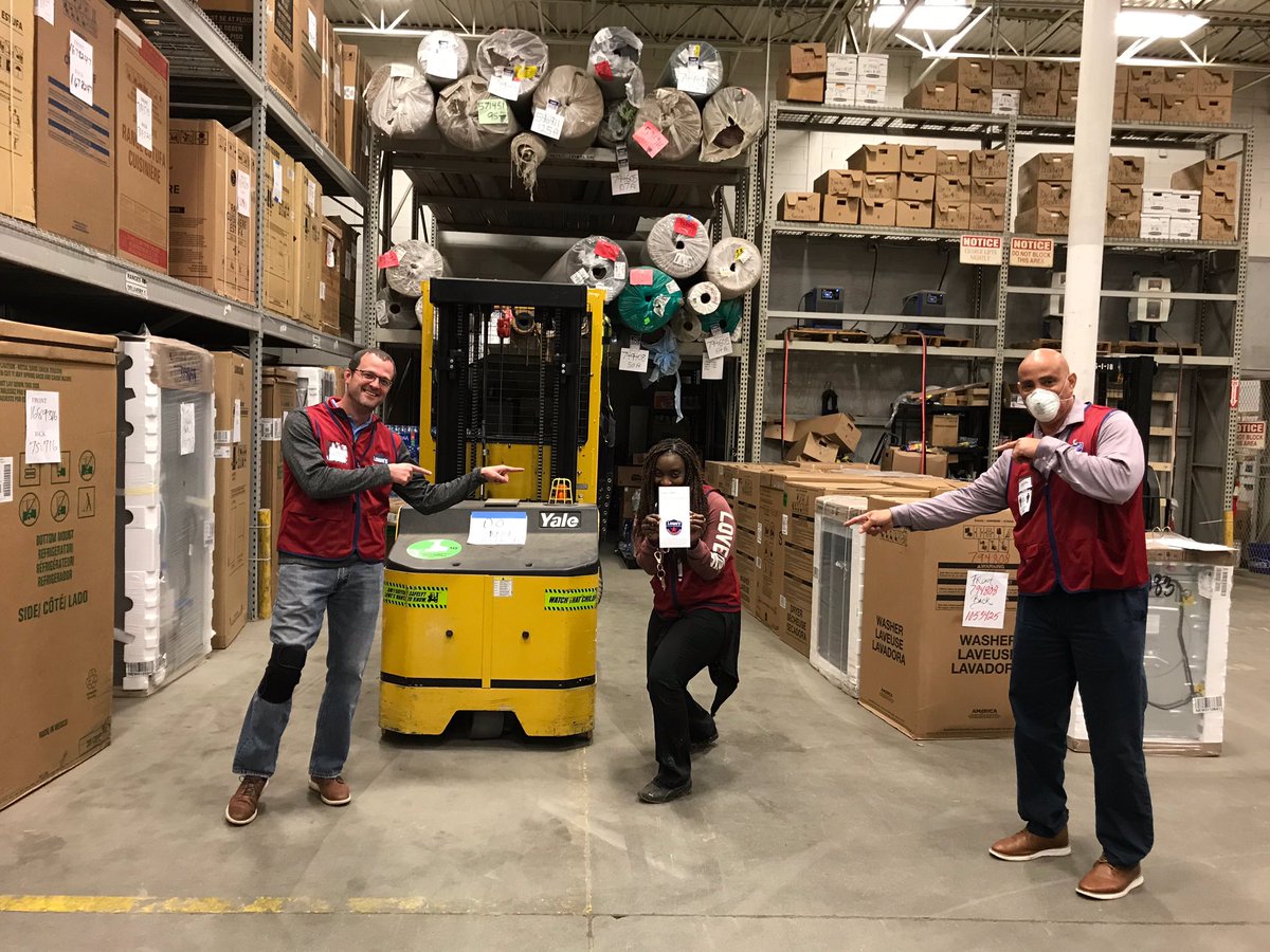 Making a difference at Store 1119. Thank you Karen for setting back end standard. D-832. #Lowes #goodtogreat