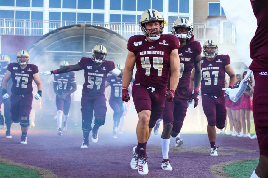 requaal's tweet photo. #AGTG Blessed to recieve my first D1 offer from Texas State University! 👍 @SprtsFox @PlanoQBClub 
@PSHSWildcats @DougWaterman @MatthewG714 @requaal 

 @CoachMorrison16 @CoachOttoUT @HeadCoachBeach https://t.co/MqAKvZ09C4