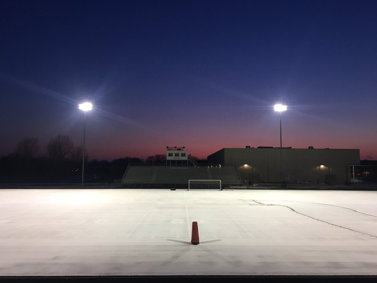 TPHSTitans_FB's tweet photo. #LightsForTheFight
@IHSAState https://t.co/79DAP2i1Sn