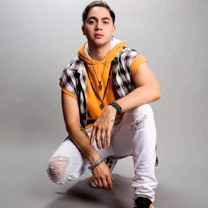 Anggeline17's tweet photo. Solo sus verdaderas fans 💎 lo apoyaremos hasta el final ❤🥺 https://t.co/NbrWg86qsa