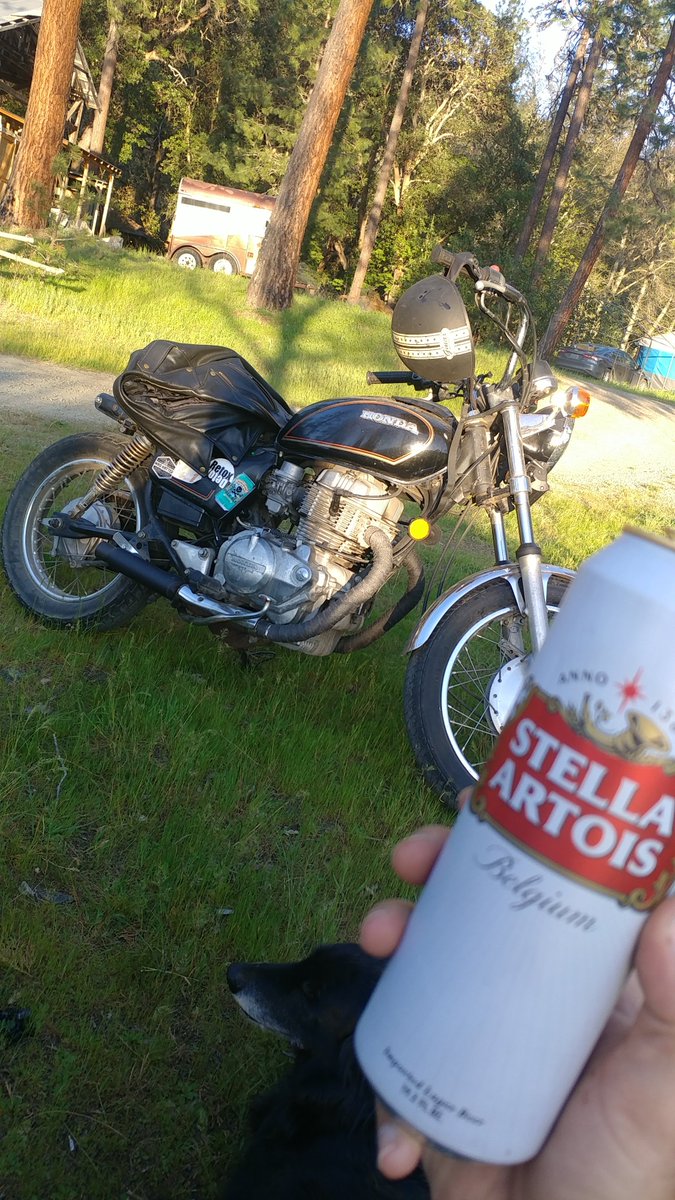 RealPhilipLee's tweet photo. #CHILLIN! Max found a $5 bill in the burn barrel!
#BurnBarrel #CashMade https://t.co/wpxwnG2ZHn