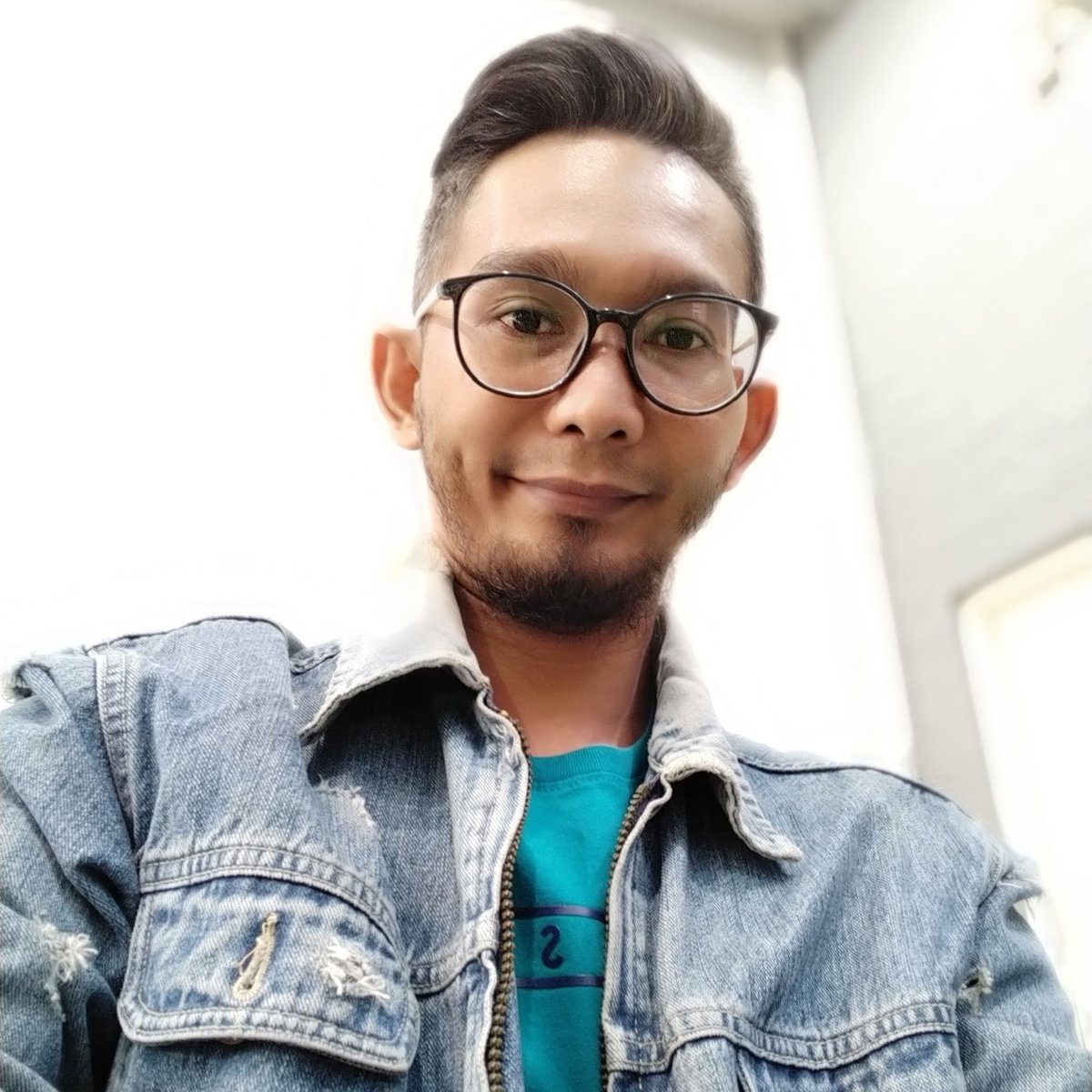 #FotoProfilBaru