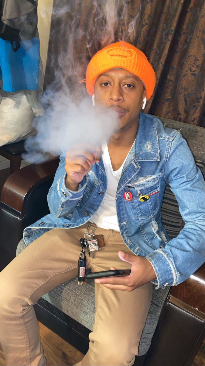 __iceeb's tweet image. Fly Drip Just To Get Blunted In It 💨