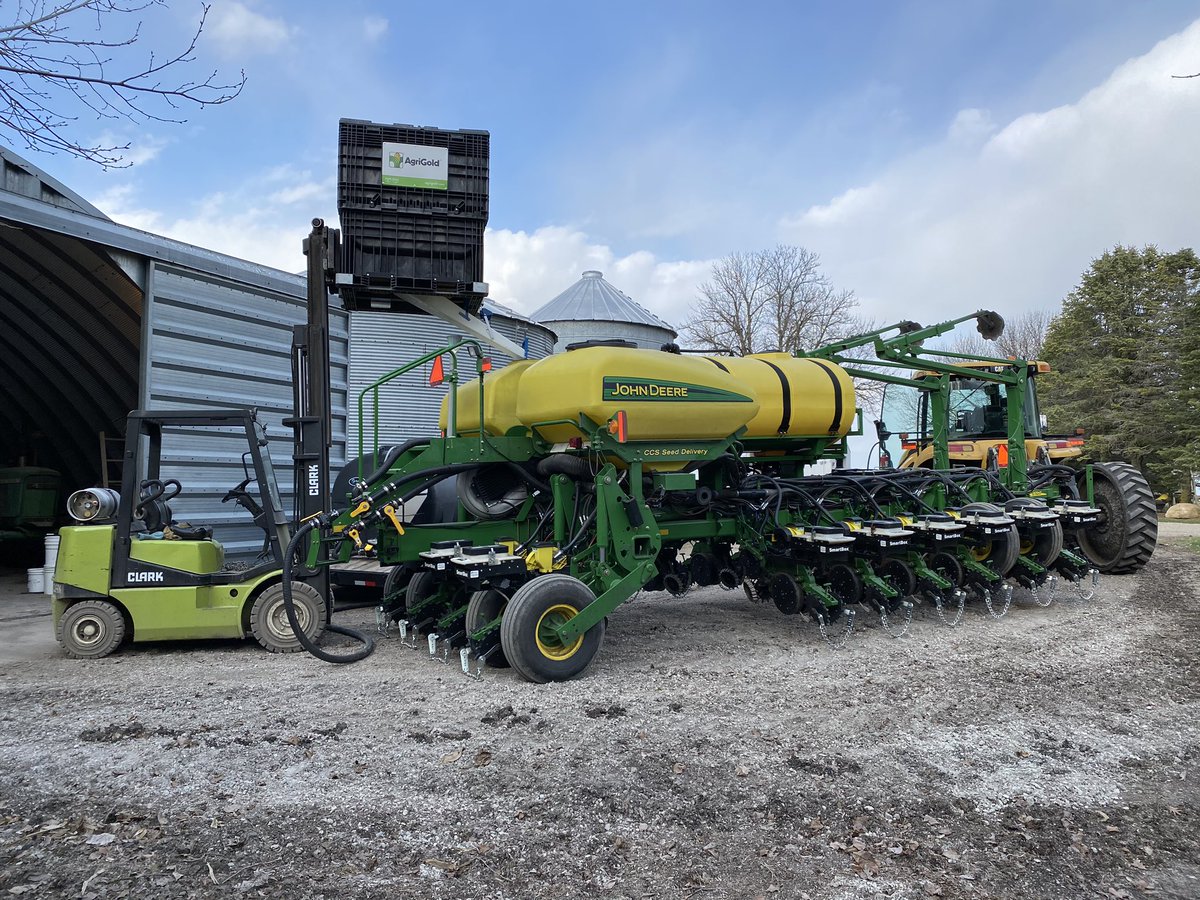 T minus...  #plant2020 <a href="/AgriGold/">AgriGold</a> <a href="/pivotbio/">Pivot Bio</a>