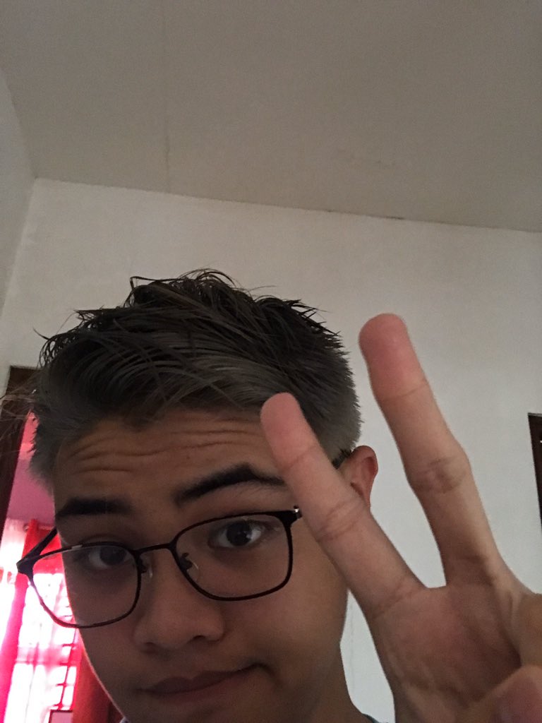 denz 🤨 on Twitter: "nice color https://t.co/iADFEnBDW1" / Twitter