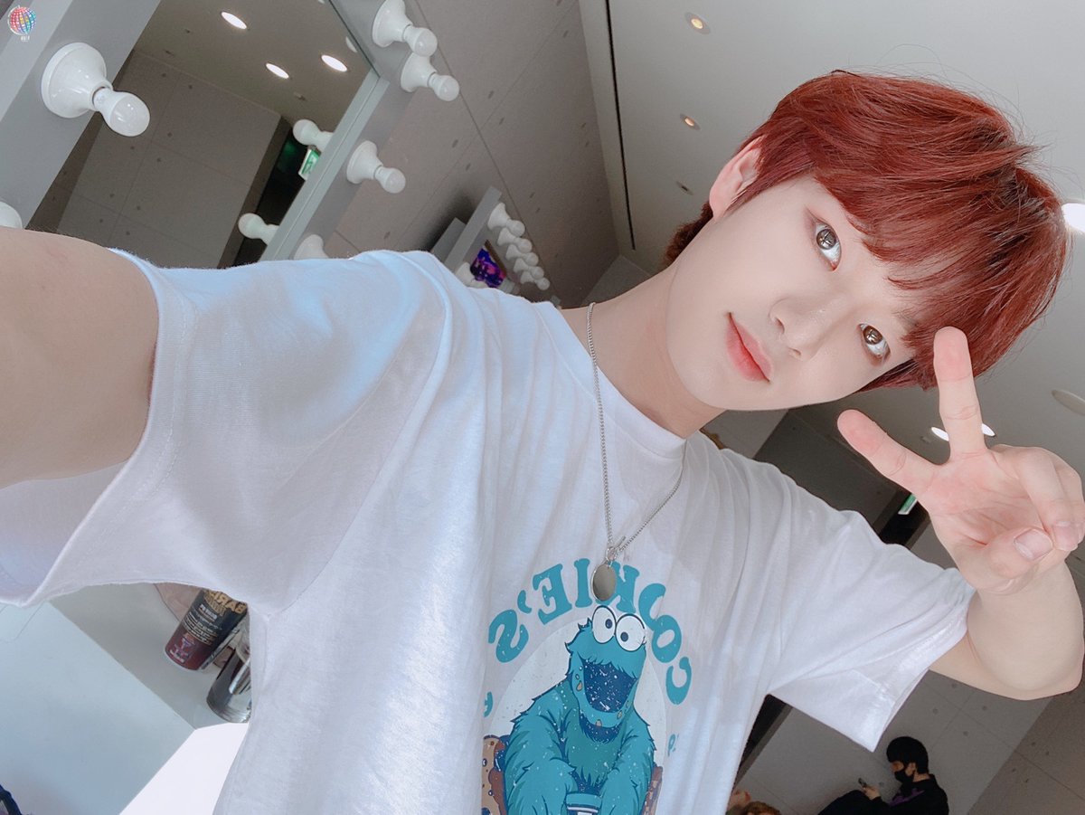 MCND_official tweet media