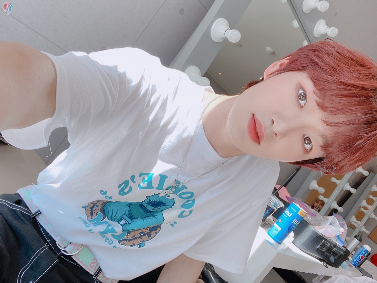 MCND_official tweet media