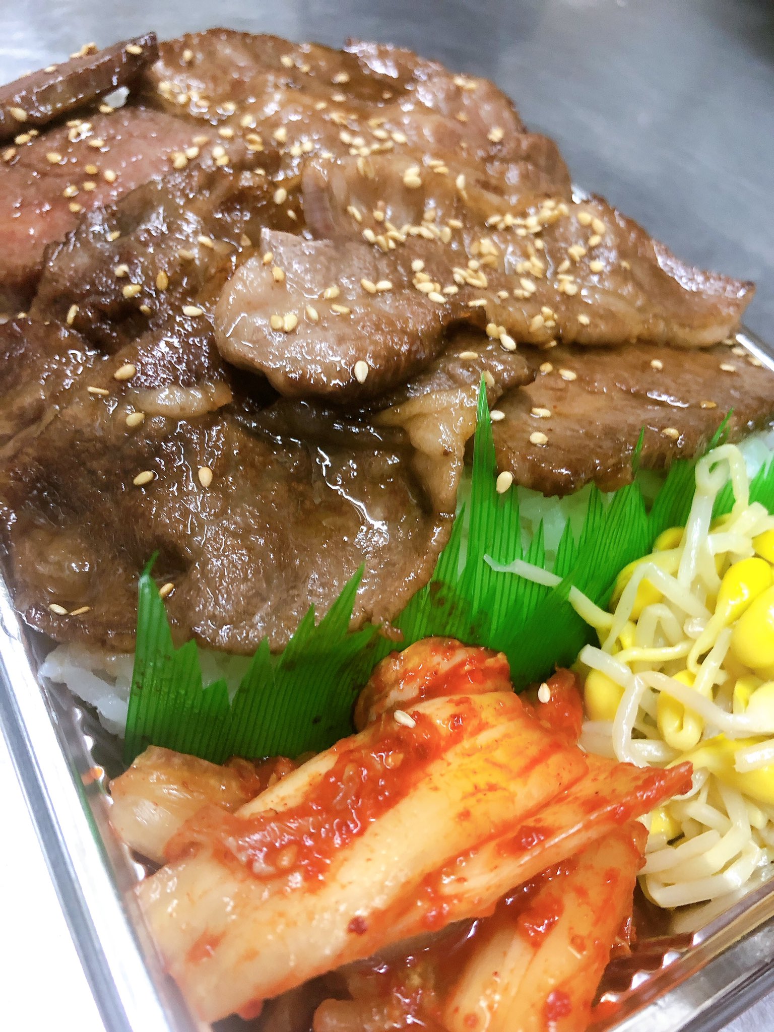 大阪 焼肉 だいこく家 吹田 守口店 焼肉だいこく家 オニクヤ 守口ランチ 京阪守口駅ランチ 守口駅 ランチ 昼から営業 京阪ランチ お肉 ランチ お持ち帰り バースデー 吹田焼肉 岸辺焼肉ランチ 黒毛和牛 Yakiniku 焼肉弁当