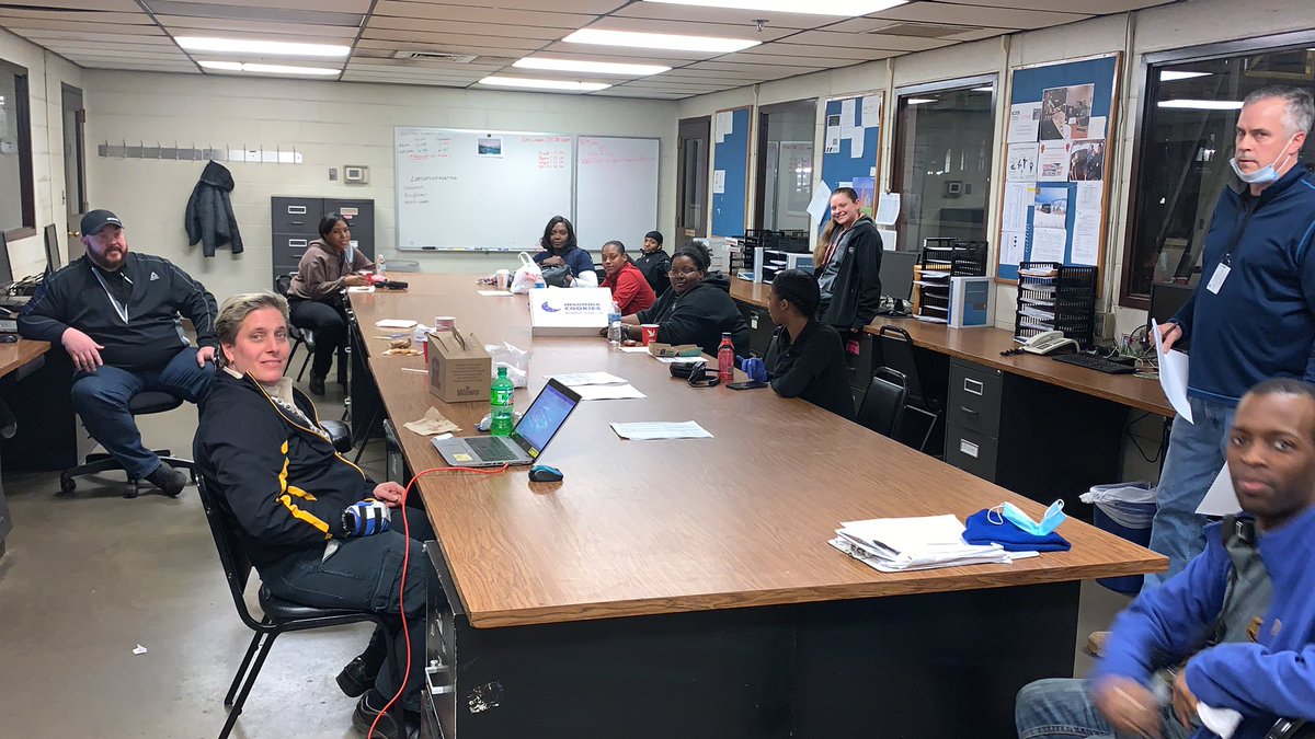 Insomnia Cookies 😋 Thanks <a href="/ranastasiaUPS/">Robert Anastasia</a> <a href="/PetrinaUps/">Petrina UPS</a> <a href="/enchantress0305/">Jasmine</a> For the delicious snack and also While practicing social distance.❤️ #livesafely #togetherweareups #proudupser #keystomysafety <a href="/RobertCapone17/">Robert Capone</a> <a href="/EricLinderUPS/">Eric Linder</a> <a href="/UPSTrayceParker/">Trayce Parker</a> <a href="/LaurenCarroll44/">Lauren Carroll</a>