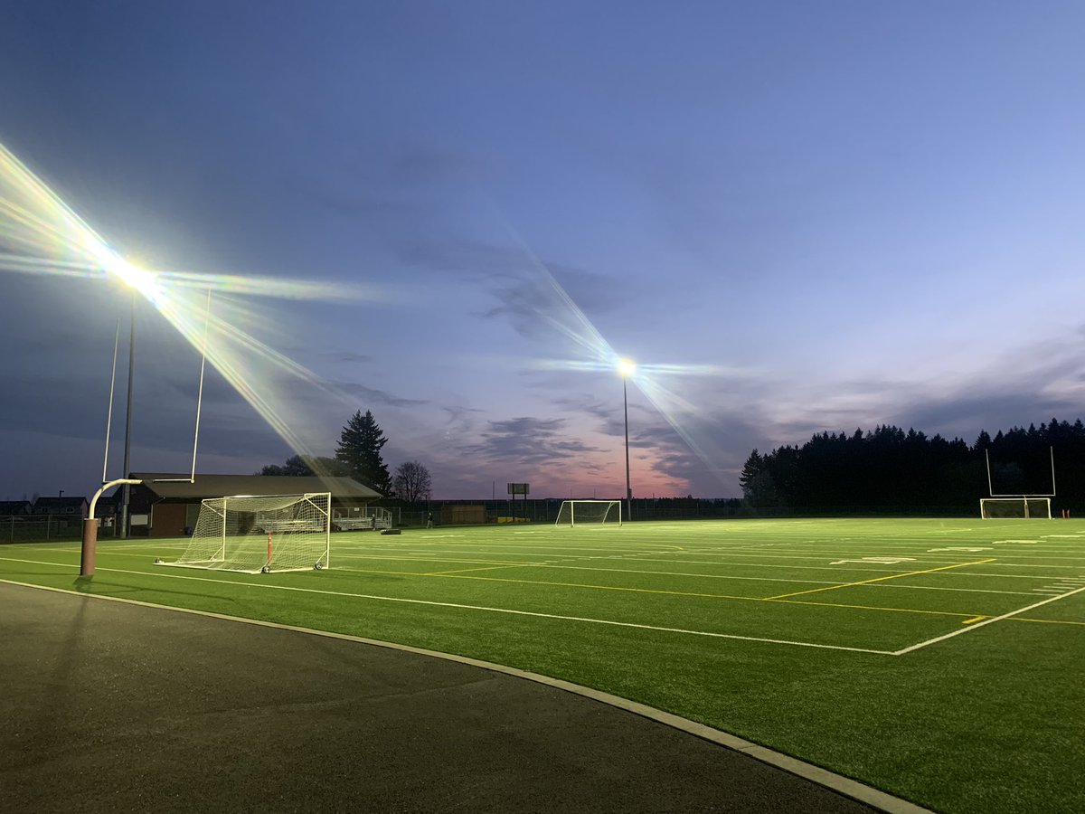 Prairie_AD's tweet image. A picture is worth a thousand words ... this is for you class of 2020 #BeTheLightWA