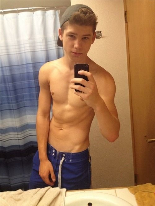 MediaBoys18SFW's tweet photo. carlos
#lgbtqboys #chicossincamisa #chicossexy #collegeboys #twink #hotboys #teenboys #gayboys #cuteboys #sexyboys #gayteenboy #shirtlessboys
Cortesía de https://t.co/mymsnxNPSv https://t.co/XUuDOO9el1