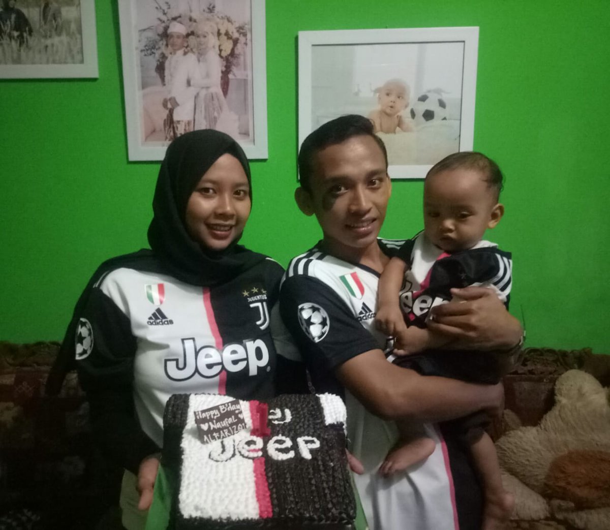 dididoch's tweet photo. @juventusfcid Kehadiranya menjadi suratan  yg allah gariskan. Hanya rasa syukur yg bisa ku panjatkan ..mksh ya allah #kartini https://t.co/tqqGLIoR5W