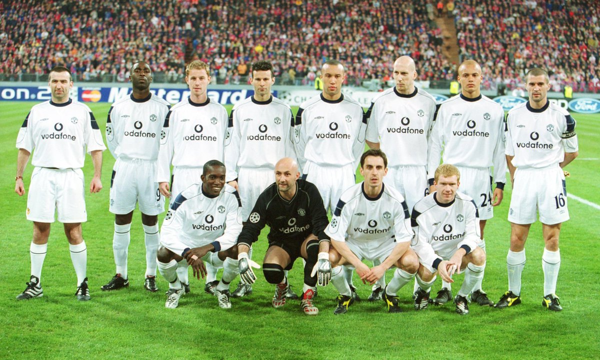 classicshirts's tweet photo. On this day 2001: Karl Power managed to line up with the United team in the Champions League Quarter Finals second leg match against Bayern Munich https://t.co/yH8uDwAovd