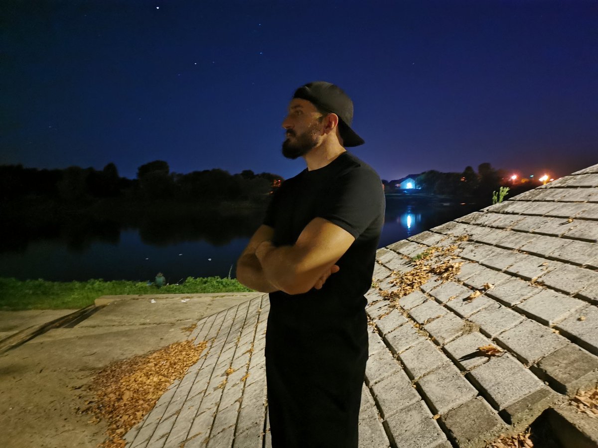 leftback93's tweet image. 🌌🌆😁