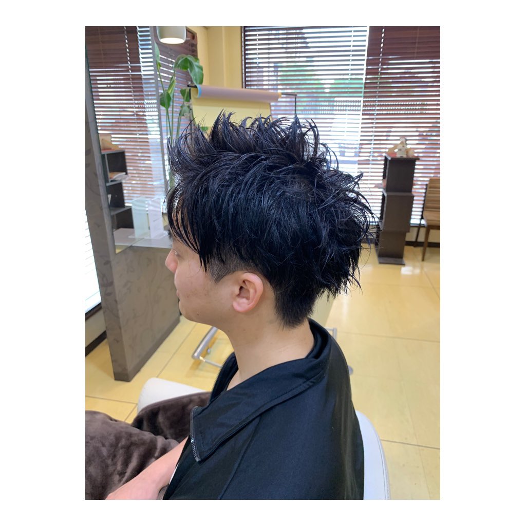 تويتر Hair Make Crear ヘアーメイク クレアール على تويتر 名古屋 愛知 ショートカット 骨格補正 美容師 メンズ 小顔 小顔メイク イルミナカラー ボブ スパ 美容院 くせ毛 髪質改善 写真好きな人と繋がりたい おしゃれさんと繋がりたい Mac 豊田 三河 みよし市