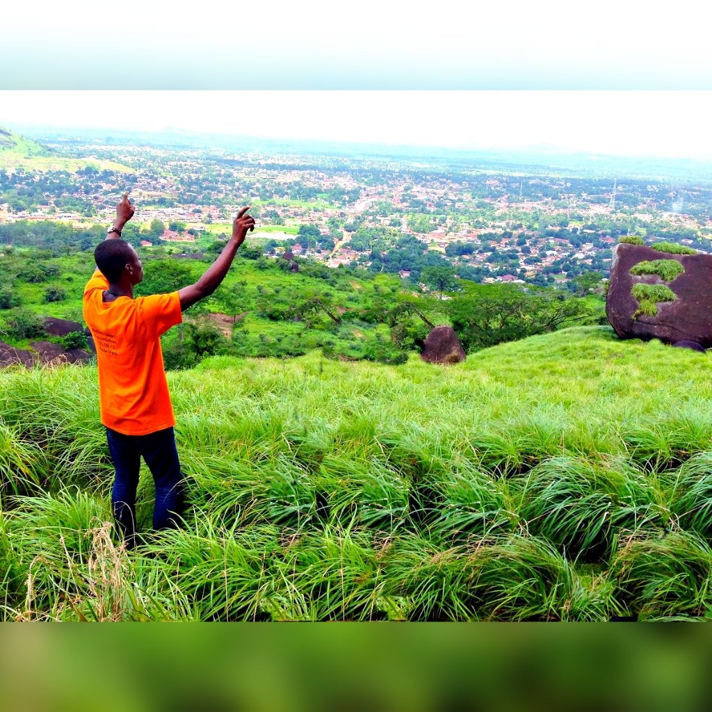 joyous_tommy's tweet image. #EveryStanding #HolyHands