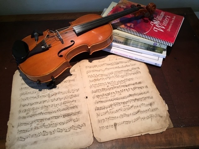 beckydellow's tweet photo. Researching #tunes for the next @ThunderMutters podcast episode on #Keats with @adamhorovitz. #folk #fiddle #tradmusic #dustyoldmanuscripts https://t.co/rmCqlrEE2f